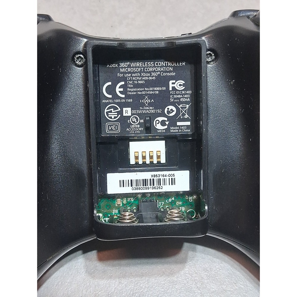 Official Microsoft Xbox 360 Black Wireless Controller - Tested Working - Picture 6 of 7